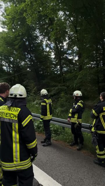 #feuerwehr #dreieich #buchschlag 
Vielen Dank an die @bundespolizeikarriere für die Videoidee 😊